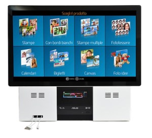DiLand Kiosk desk D23